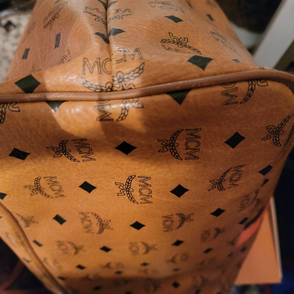 Authentic MCM large tote - Picture 3 of 12
